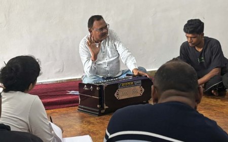 3 माह की थिएटर प्रोडक्शन कार्यशाला – छठवां दिन रहा लोक-संस्कृति, ध्यान और अभिव्यक्ति का संगम