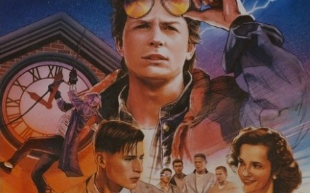 “Back to the Future Trilogy – 40th Anniversary Limited Edition Gift Set”, जिसमें शामिल होंगे: