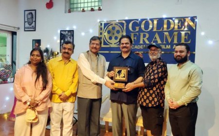 अभिनय आत्मा की साधना है, योग और अध्यात्म उसका आधार” – अखिलेन्द्र मिश्रा