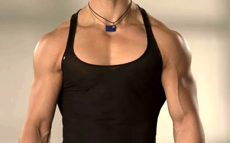 5 साल बाद फिर चमकेगी टाइगर श्रॉफ की किस्मत? बागी-4 ने एडवांस बुकिंग में ही गाड़ दिया झंडा, चौंका देगा आंकड़ा टाइगर श्रॉफ की फिल्म बागी-4 की एडवांस बुकिंग शुरू हो गई है। 5 सितंबर को रिलीज हो रही फिल्म ने एडवांस बुकिंग में कमाल का प्रदर्शन किया है।